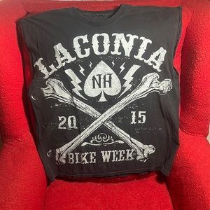 Mens Laconia 2015 cut off sleeves t shirt XL